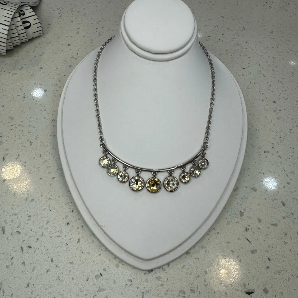 “Touchstone” Necklace with dangling Swarovski Crystals - Picture 3 of 7